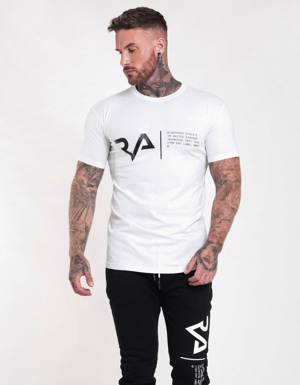 TECHNICAL ESSENTIALS CURVED HEM TEE - WHITE